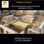 Salon 07 places avec coussins + 1 table vitrée