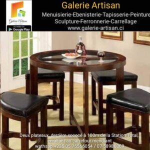 Salon Godet 4 places, + 1 table vitrée